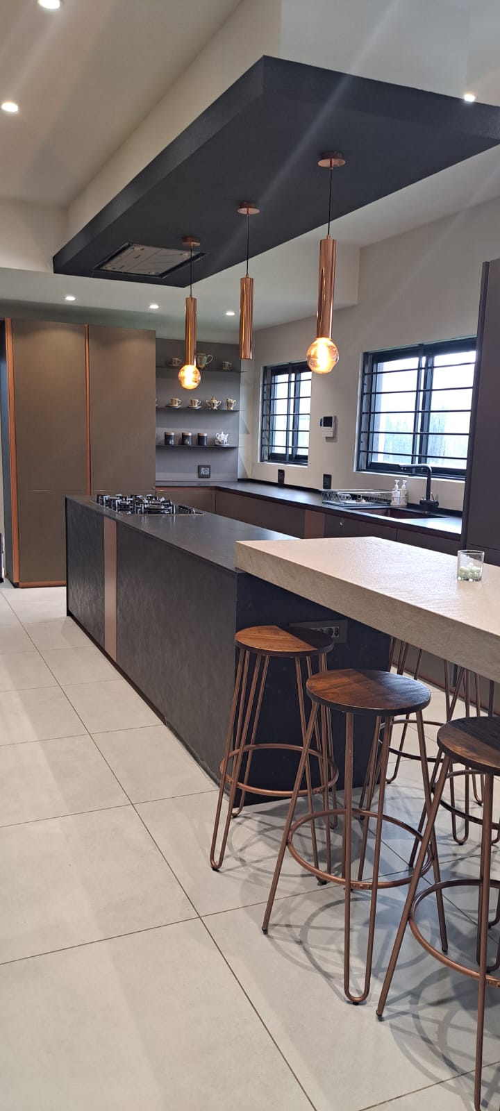 4 Bedroom Property for Sale in Rondebosch East Western Cape